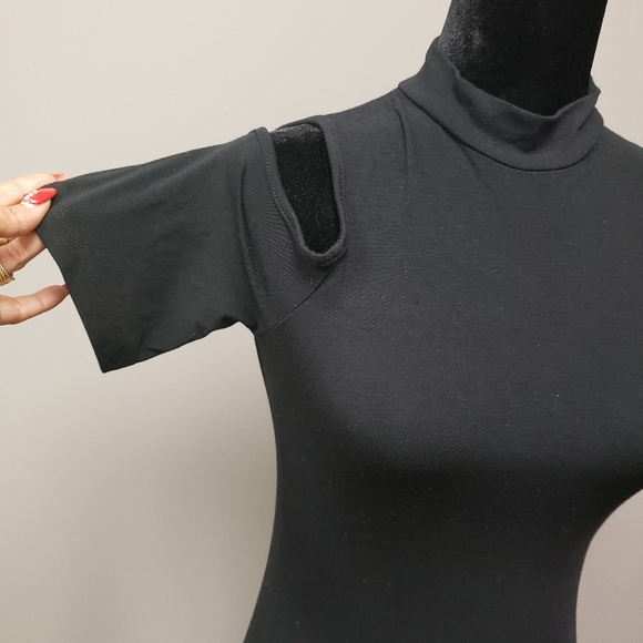 Forever 21 black dress - Picture 3 of 5